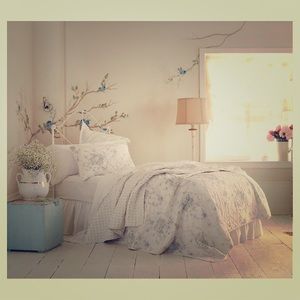 King size blue rose quilt